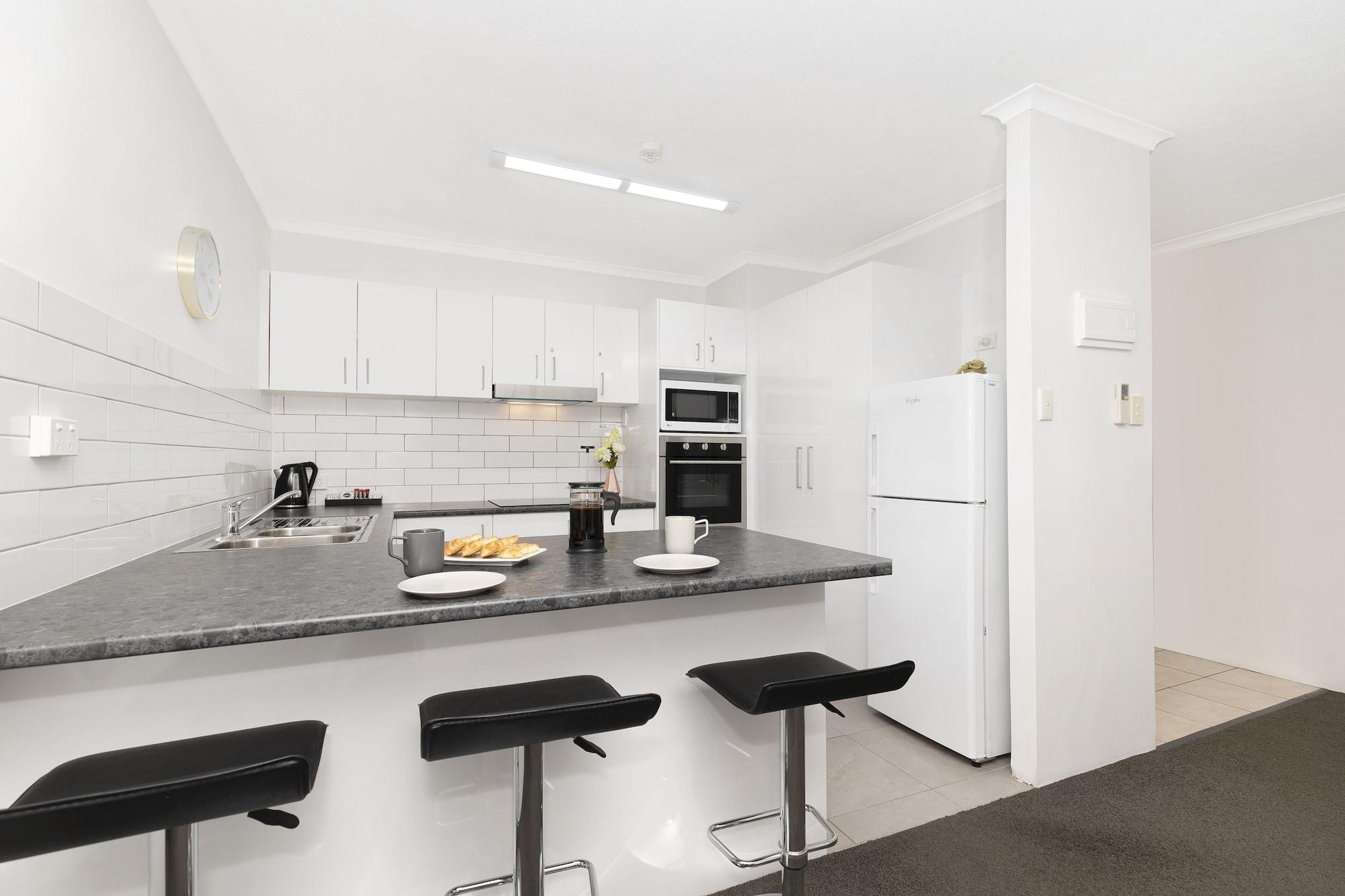 The Astor Apartments Brisbane Exterior photo