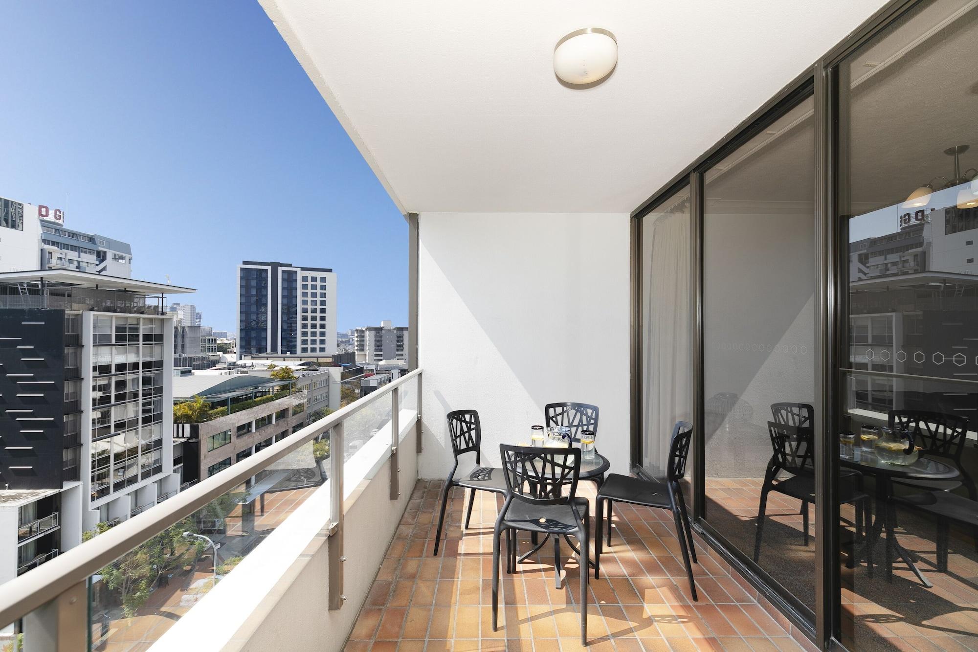 The Astor Apartments Brisbane Exterior photo