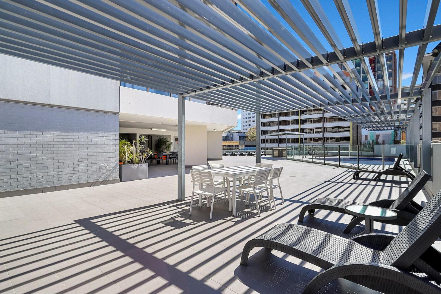The Astor Apartments Brisbane Exterior photo