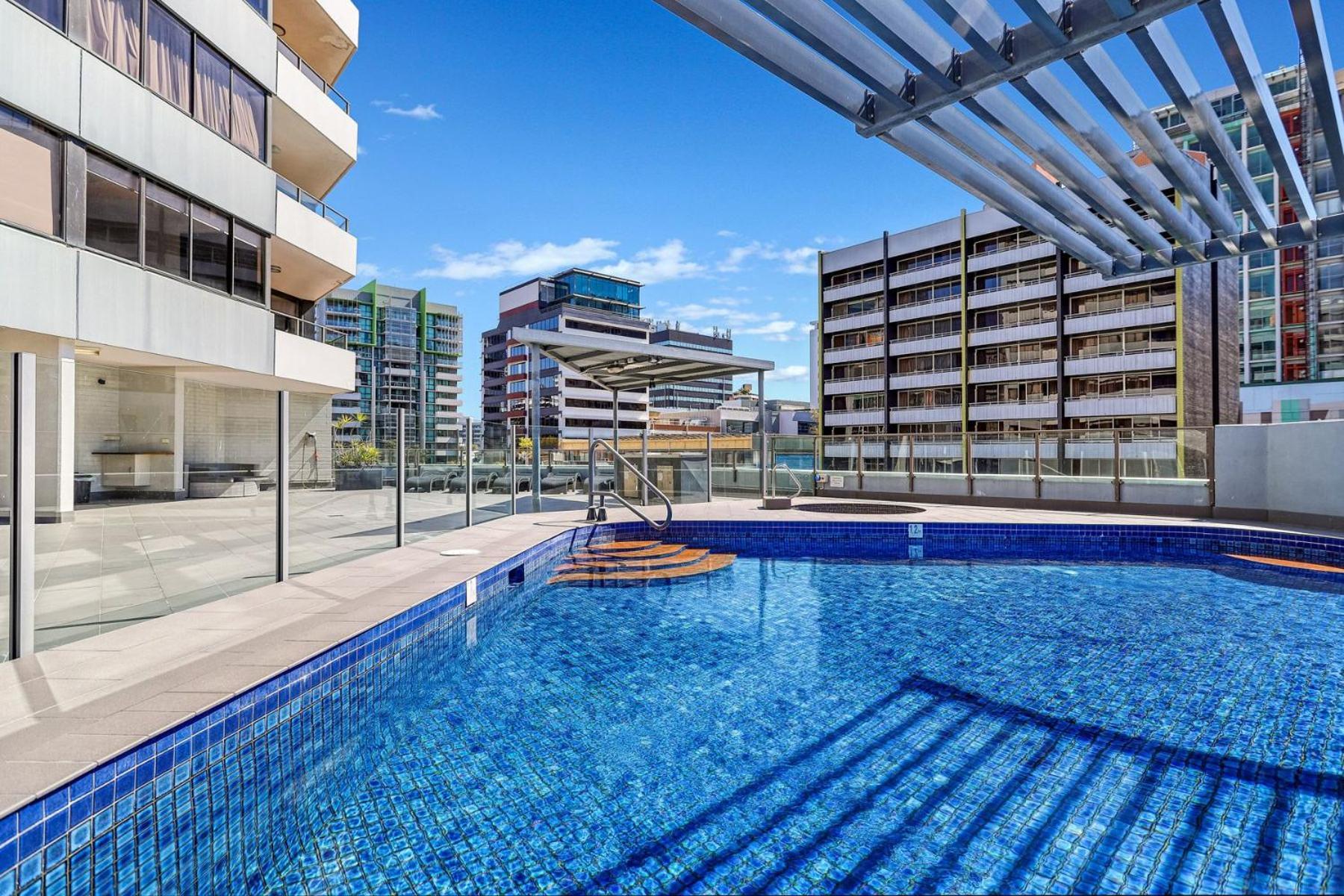 The Astor Apartments Brisbane Exterior photo